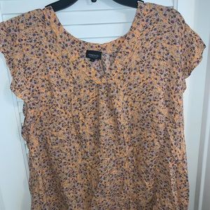 Jones and co blouse.